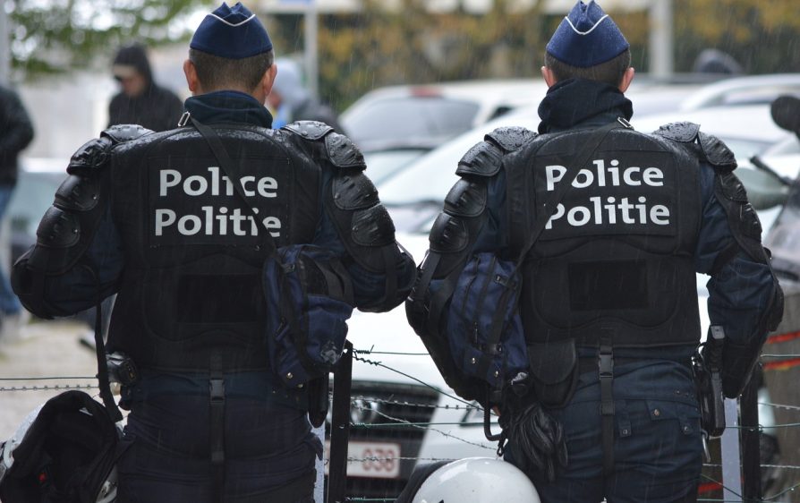Policja szturmuje campus Uniwersytetu w Amsterdamie
