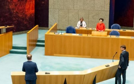 Zmiana konstytucji w Holandii