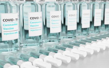 W Leiden wyprodukują szczepionkę przeciw COVID-19