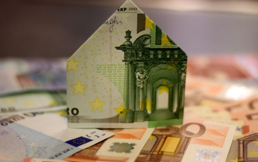 Obniżka czynszu dla 155 000 gospodarstw domowych w Holandii