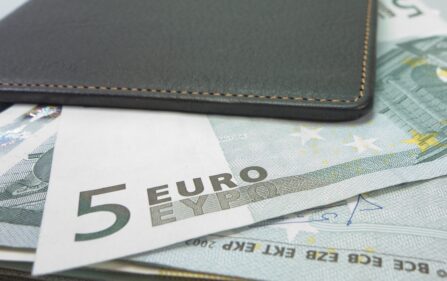 Podwyżki płacy minimalnej dla pracowników w Holandii