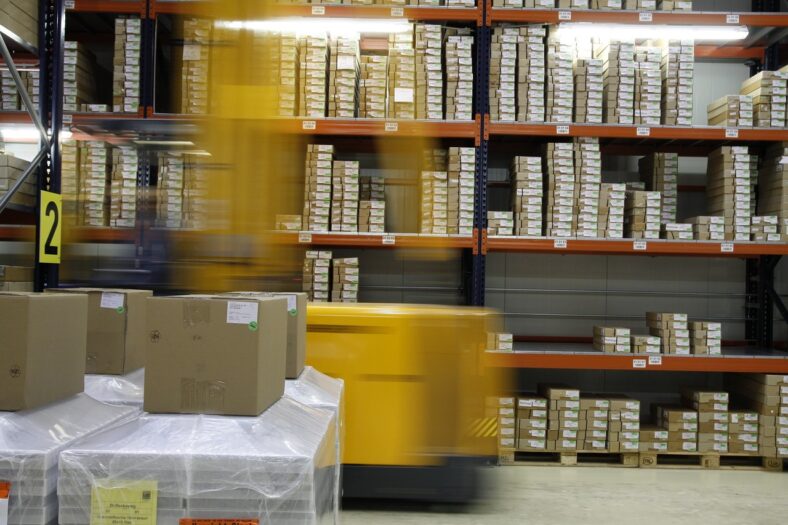 Amazon otwiera centrum dystrybucyjne w Holandii