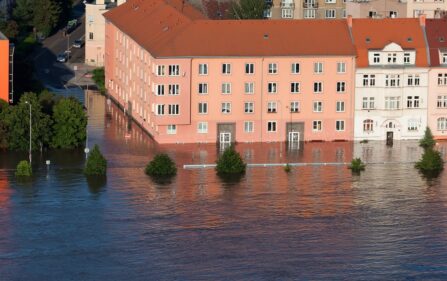 Polacy z Holandii ruszyli z pomocą powodzianom