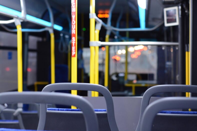 Milionowe cięcia w transporcie publicznym