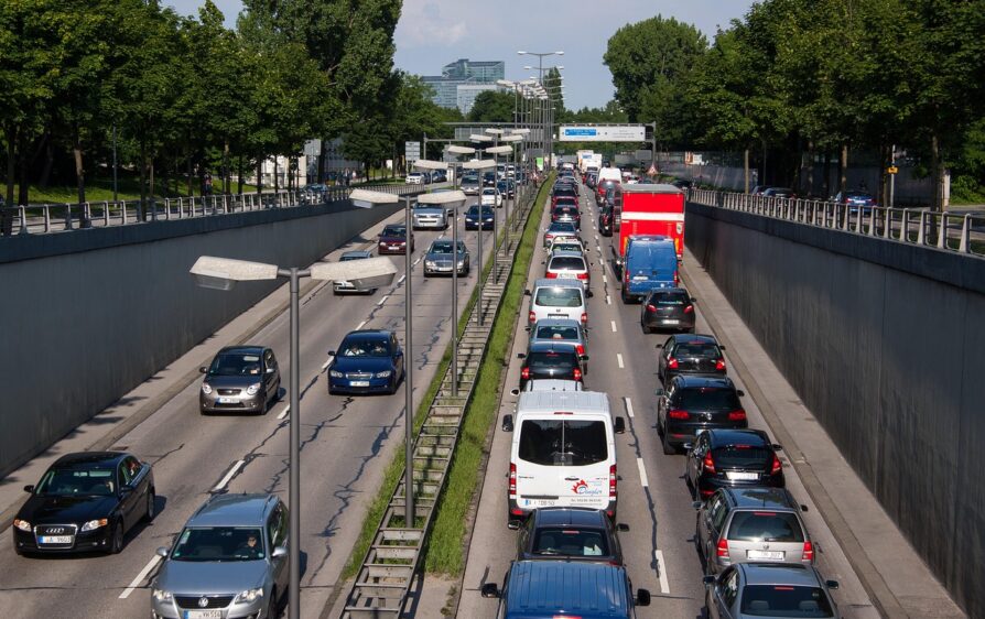 Duże korki podczas powrotu z weekendu Wniebowstąpienia