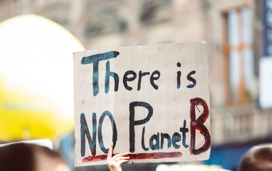 ONZ ostrzega: świat ociepla się szybciej, niż przewidywano.