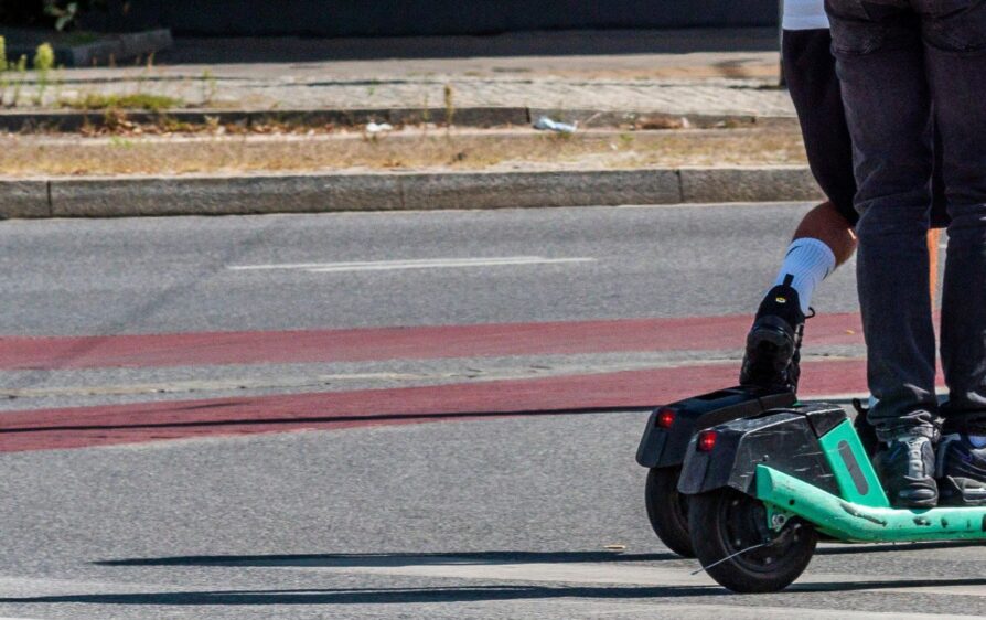 hulajnoga elektryczna wypadek